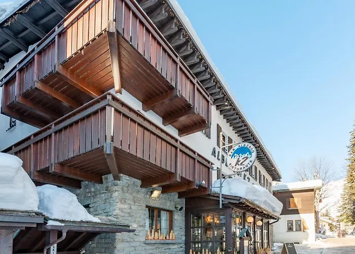 艾尔伯格k2酒店 马代西莫